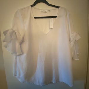 White bow sleeve shirt